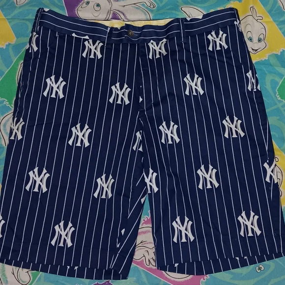 Loudmouth New York Yankees Pin Stripe Authentic Baseball Shorts Vintage